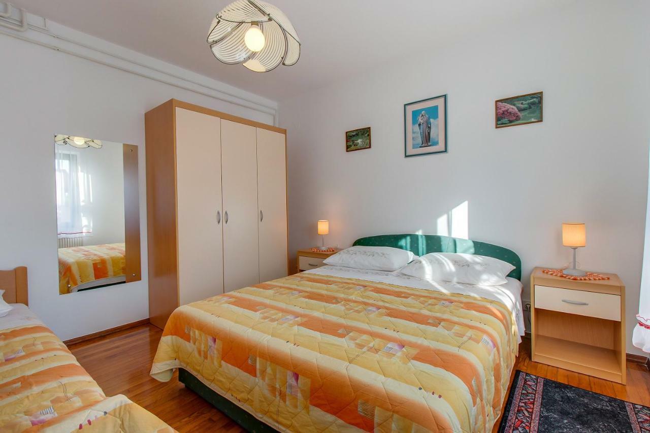 Apartment Simona Mali Lošinj Exterior foto