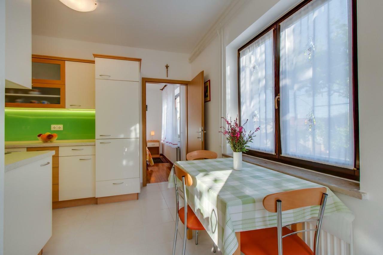 Apartment Simona Mali Lošinj Exterior foto